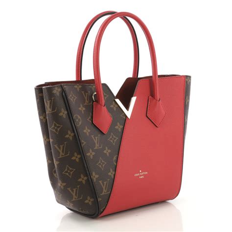 kimono Louis Vuitton bag